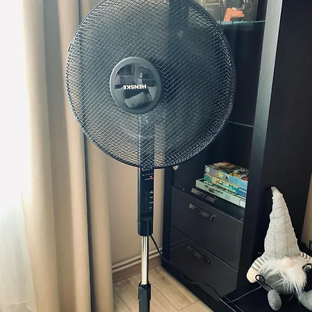 Apartamento Fresh&cozy Apartment, Parking Free, 15 Min Walk To Center