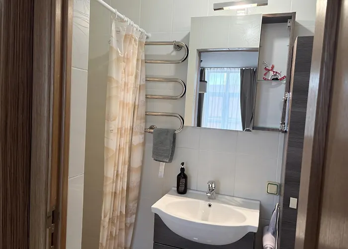 Fresh&cozy Apartment, Parking Free, 15 Min Walk To Center * Riga