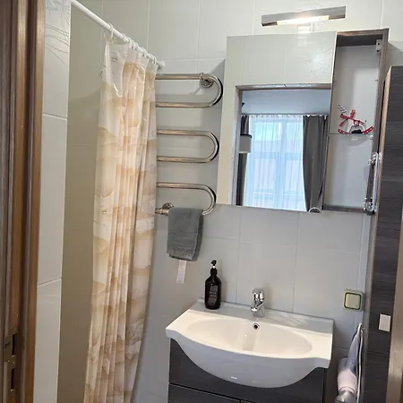 Fresh&cozy Apartment, Parking Free, 15 Min Walk To Center * ريغا